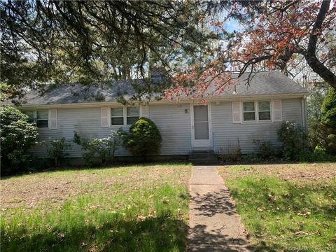 12 Walnut Dr, Montville, CT 06382