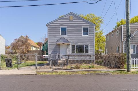 68 Hewitt St, Bridgeport, CT 06607