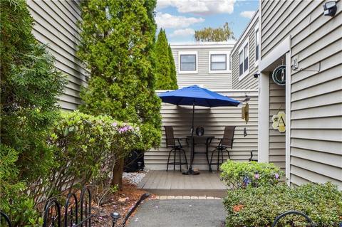 28 Clemens Ct #28, Rocky Hill, CT 06067