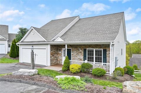 1005 White Birch Ln #1005, Oxford, CT 06478