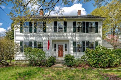 214 Woodstock Rd, Woodstock, CT 06281