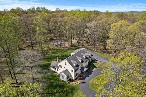 149 Orcutt Dr, Guilford, CT 06437