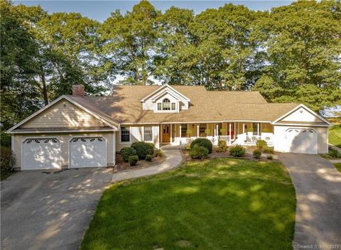 178 Old Colchester Rd, Salem, CT 06420