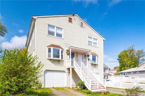 407 Pond St, Bridgeport, CT 06606