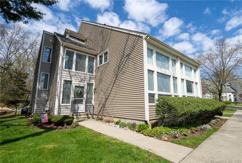 164 Turtle Bay Dr #164, Branford, CT 06405