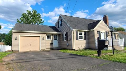 592 Fenn Rd, Newington, CT 06111