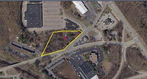 3 Kings Hwy, Groton, CT 06340