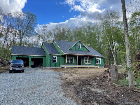 31 Doolittle Rd, Preston, CT 06365
