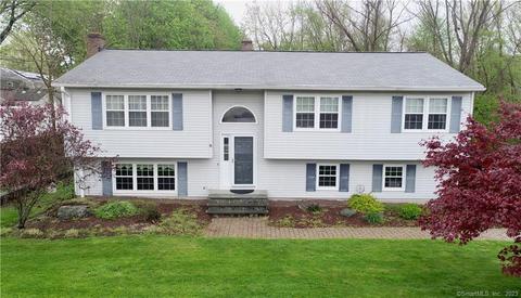 6 Savelle Rd, Ansonia, CT 06401