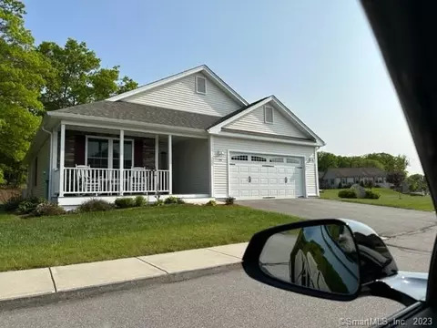 61 Deerwood Dr, Killingly, CT 06239 photo 10