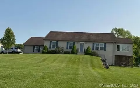 61 Deerwood Dr, Killingly, CT 06239 photo 6