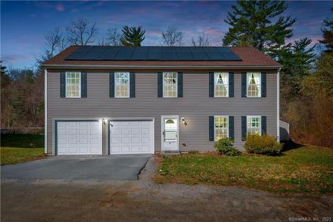 7 Arbor Ridge Rd, Torrington, CT 06790