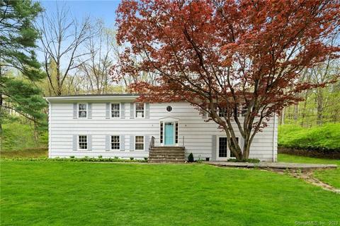 90 Hillbrook Rd, Wilton, CT 06897