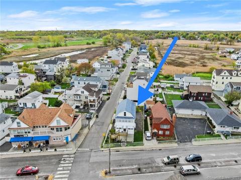 732 E Broadway, Milford, CT 06460