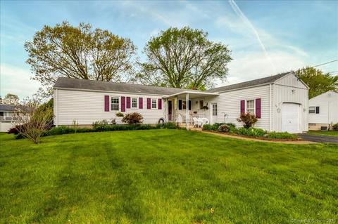 145 Cloverdale Cir, Wethersfield, CT 06109