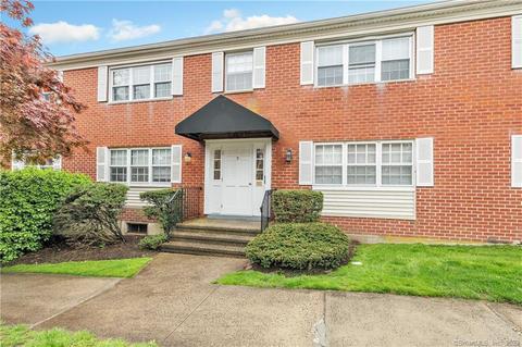 50 Greenhouse Rd #9C, Bridgeport, CT 06606