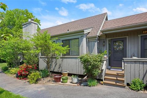 241 South Trl #B, Stratford, CT 06614