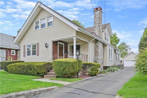 53 Sterling Pl, Stamford, CT 06907