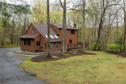 38 Ridgebrook Dr, Coventry, CT 06238