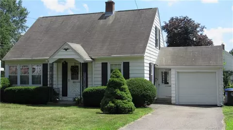 80 Joseph St, Torrington, CT 06790