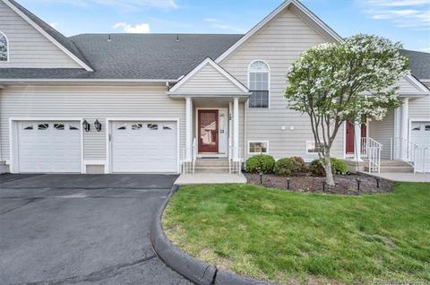 37 Booth Ave #12, Oakville, CT 06779
