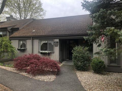 475 Heritage Vlg #B, Southbury, CT 06488