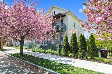 144 Lloyd St, New Haven, CT 06513