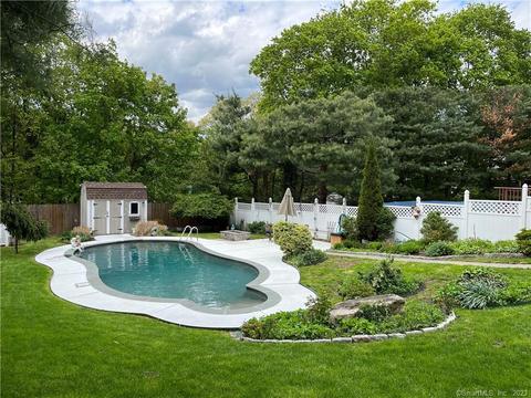 1 Waring Ln, Darien, CT 06820