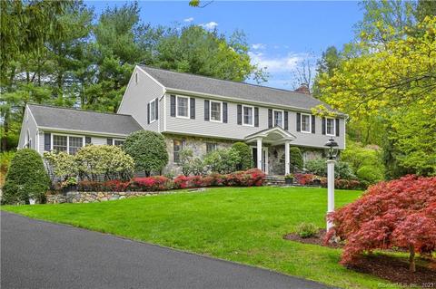 7 Buckingham Ln, Greenwich, CT 06830