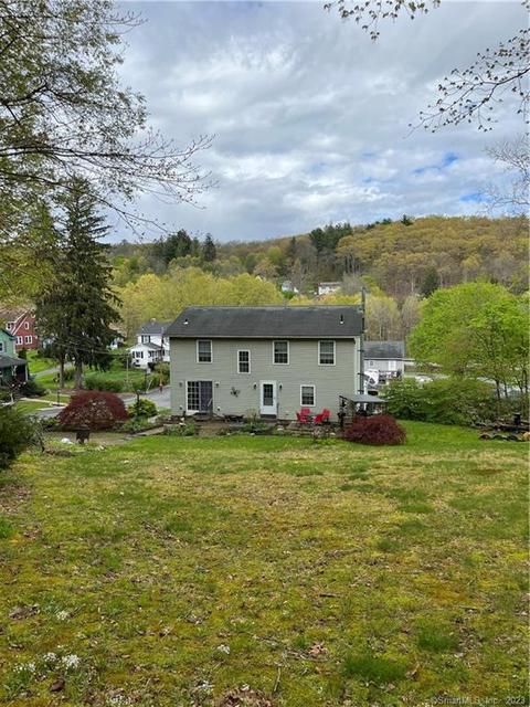 27 Innes Ave, Thomaston, CT 06787