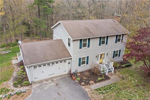 626 Bethel Rd, Griswold, CT 06351