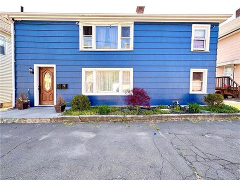 20 Smith St, Derby, CT 06418