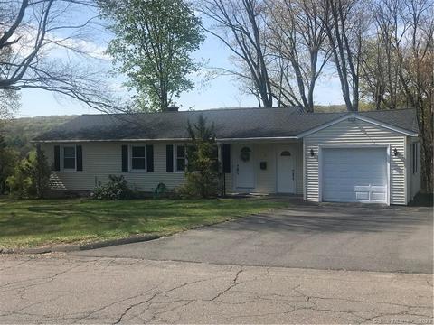10 Briarwood Rd, Naugatuck, CT 06770