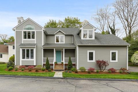 6 Cannon Brook Ln #6, Norwalk, CT 06851