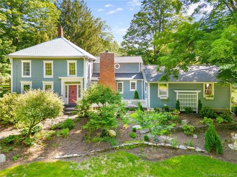 46 Simsbury Rd, Granby, CT 06090