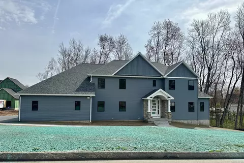 50 Luca Dr, Wethersfield, CT 06109