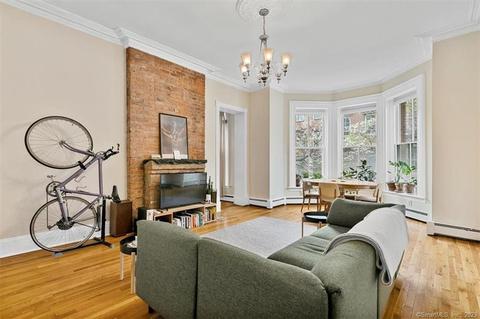 91 Olive St #2, New Haven, CT 06511