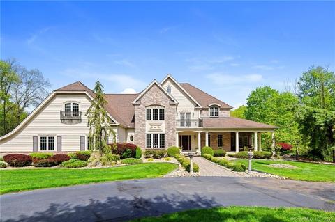 108 Peria Dr, Rocky Hill, CT 06067