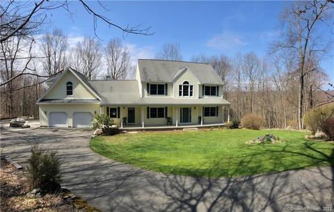93 Andrew Dr, Canton, CT 06019