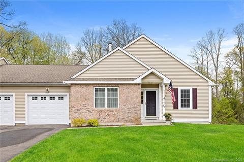85 Bailey Cir #85, South Windsor, CT 06074