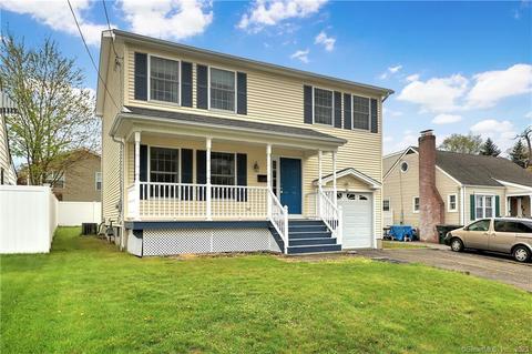 36 Holbrook St, Milford, CT 06460