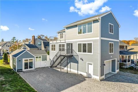 2 Crouch Rd, Branford, CT 06405