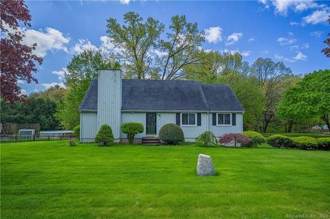 70 Still Field Rd, Manchester, CT 06040