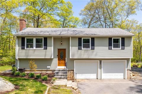 200 Village Hill Rd, Willington, CT 06279