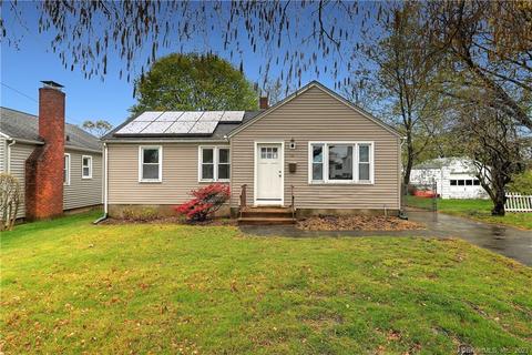 76 Hillside Ave, West Haven, CT 06516