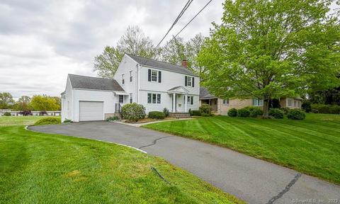292 S Main St, West Hartford, CT 06107