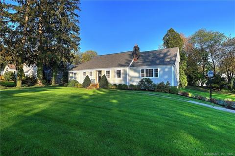 234 Edison Rd, Trumbull, CT 06611