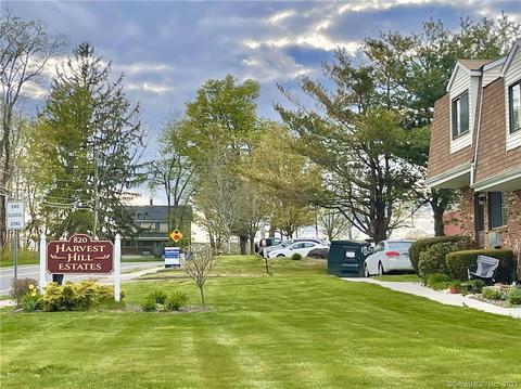 820 Matthews St #14, Bristol, CT 06010