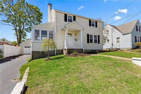 655 Wilcoxson Ave, Stratford, CT 06614