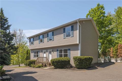 22 Orlando Ave, Stamford, CT 06902